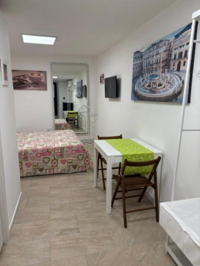 Piazza Verdi comodo monolocale Palermo Centro